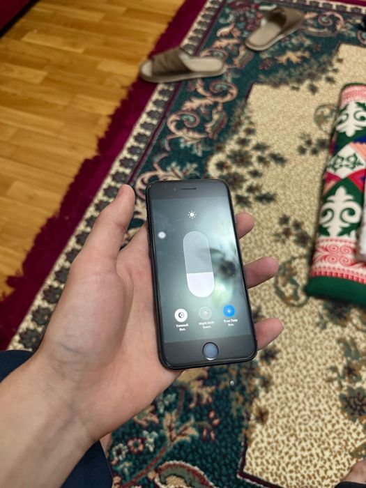 Айфон се 2 128/77 обмен