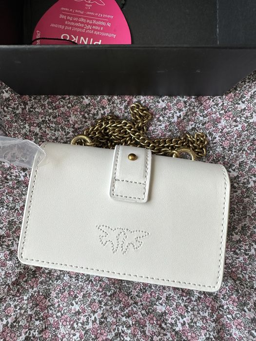 Оригинална чантичка Pinko micro model в бял цвят