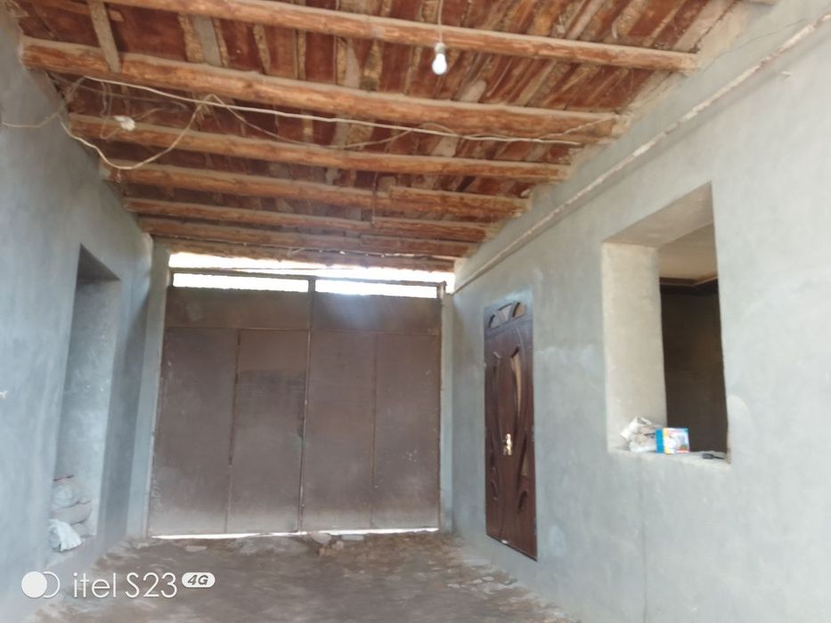 Uy sotiladi  6 sutix