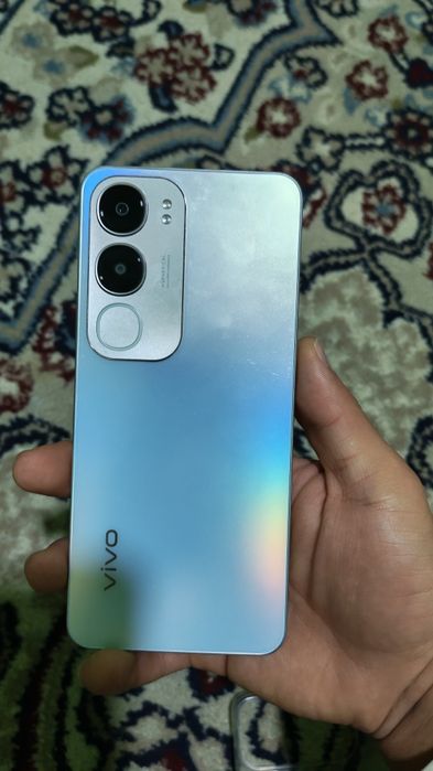 Vivo Y19s sotiladi holati ideal 3kun ishlatilgan tel