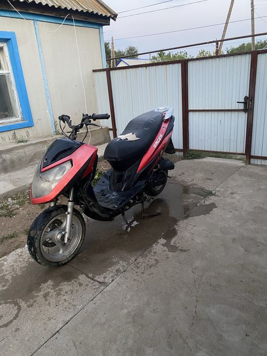 Продам скутер Райсер
