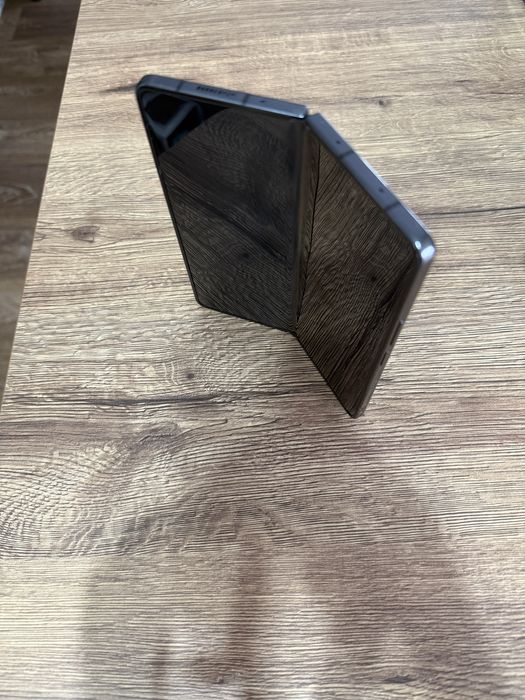 Продам Samsung Z fold 5
