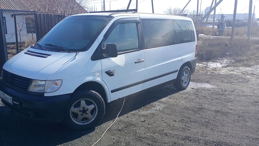 Продам Мерседес Вито.
