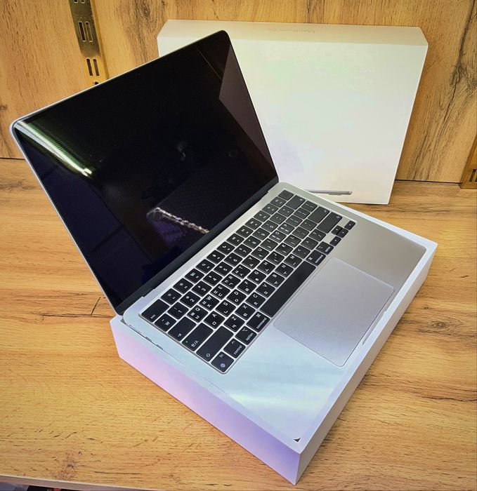 (8/512GB) MacBook Air M2 Silver - Yangi noutbuk ( Макбук - Ноутбук )