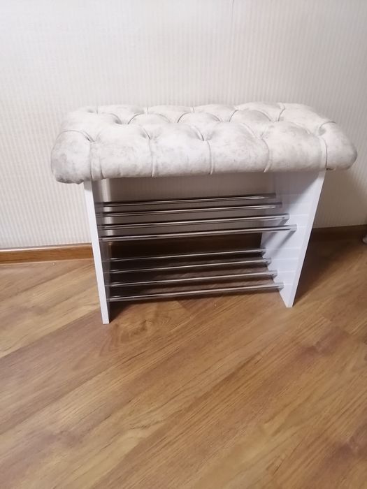 Обувница с мягким седеньем