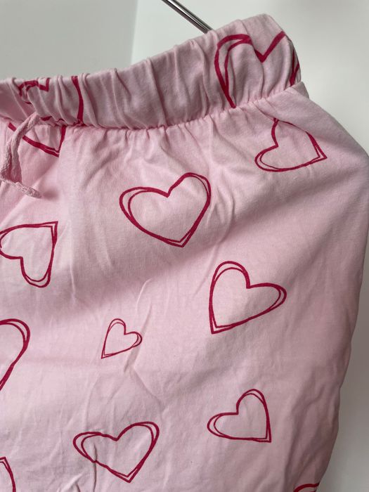 Дамска пижама на сърца