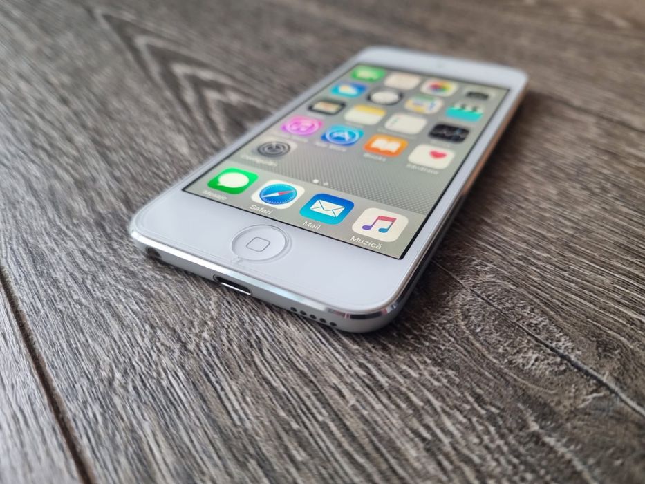 iPod Touch APPLE 5th gen.