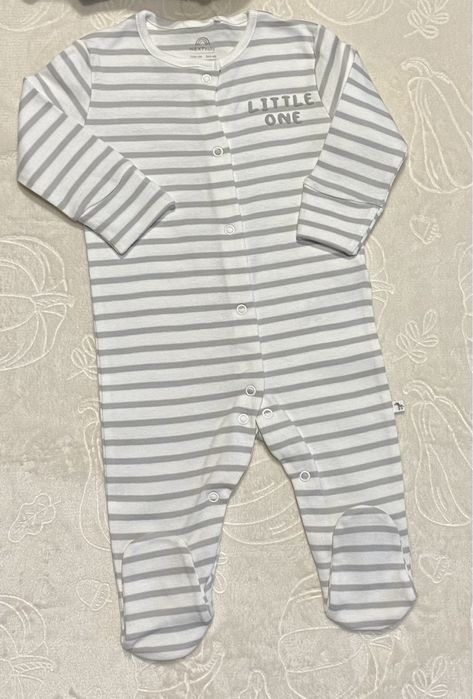 Нови 4 бр. ромпъри “Next”