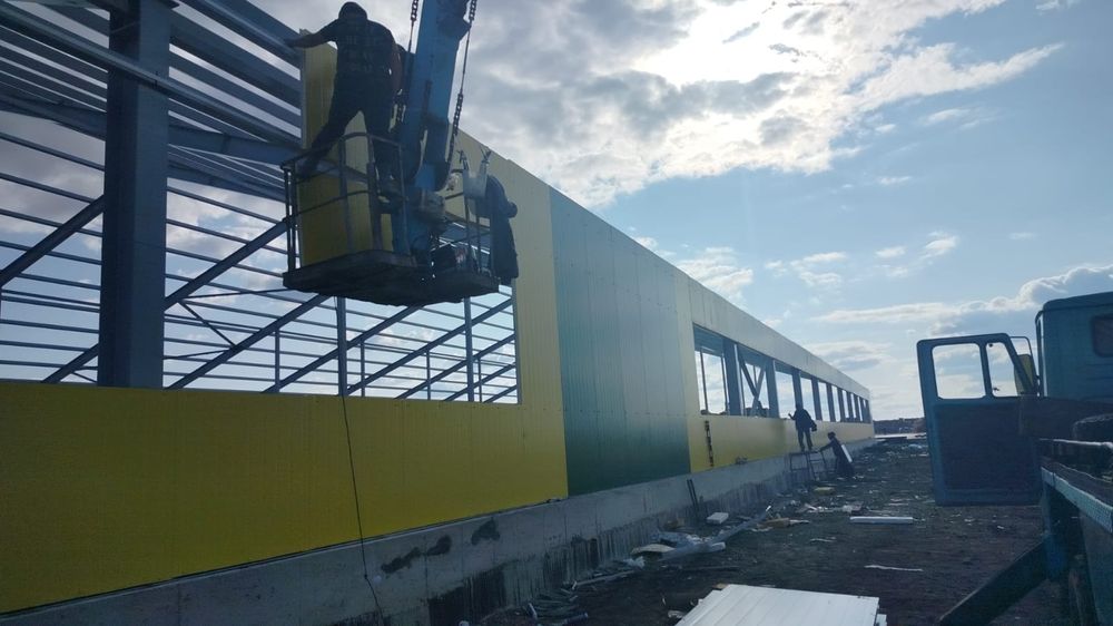 монтаж/установка сэндвич панелей