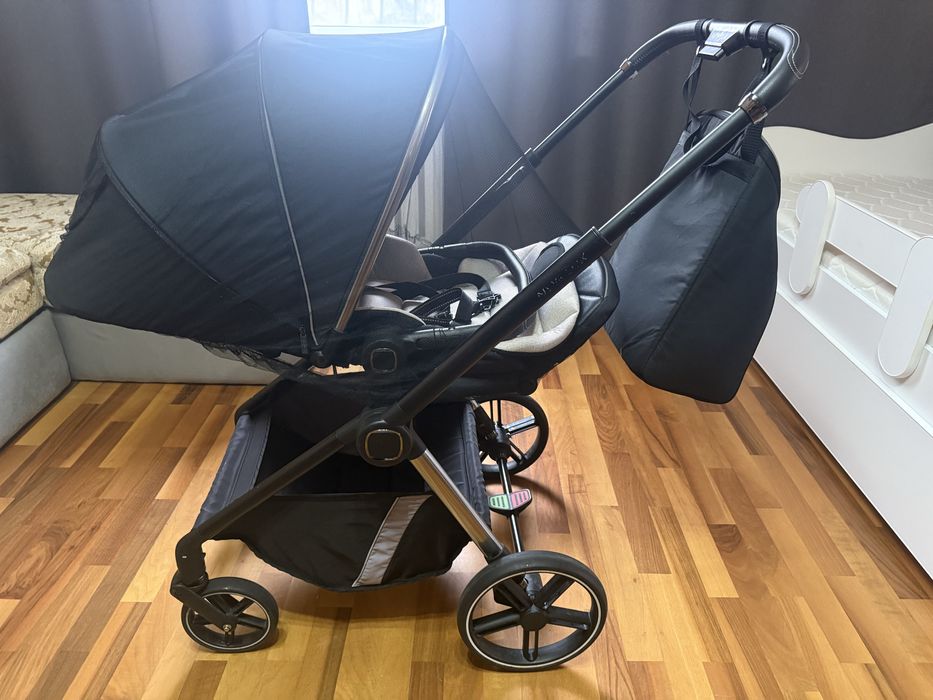 Коляска прогулочная NEW LUX