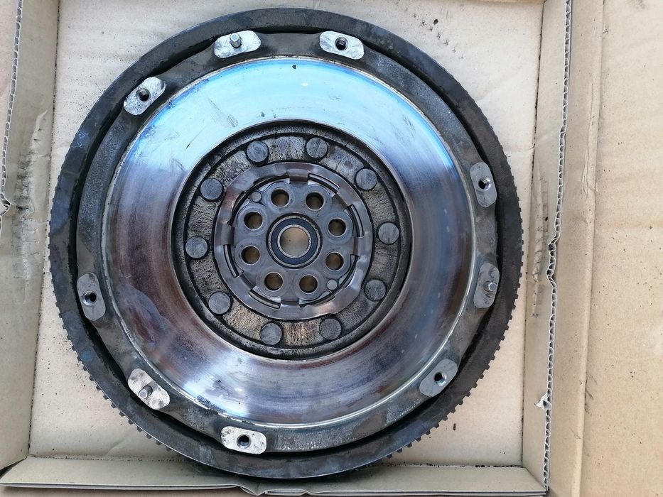 Маховик за Хонда ЦРВ 3 2010 i-DITEC