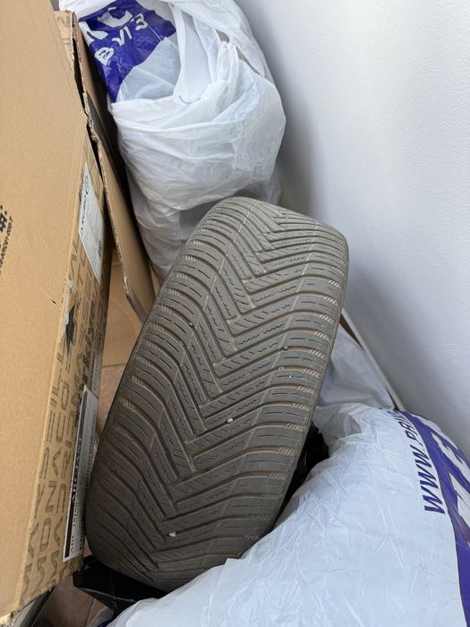 Джанти Momo Revenge R18 225_45