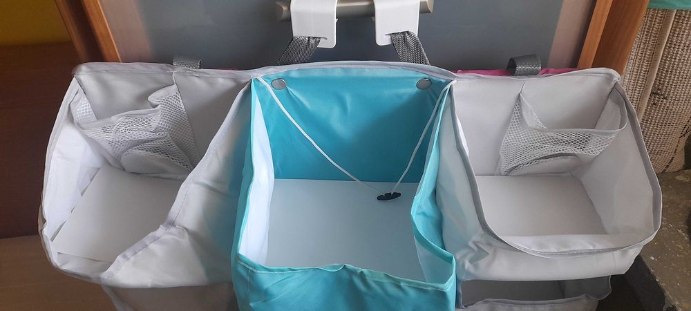 Vand organizator patuț, stare impecabila
