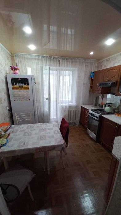 Продам квартиру в 4 микр Уральск