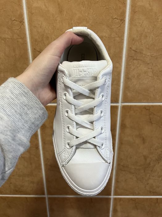 Converse albi Chuck Taylor All Star - Piele naturala