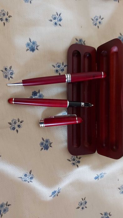 3 бр. научни калкулатори Casio – графичен fx-9860GII + fx-85EX PLUS + fx-82MS + елегантен комплект писалка