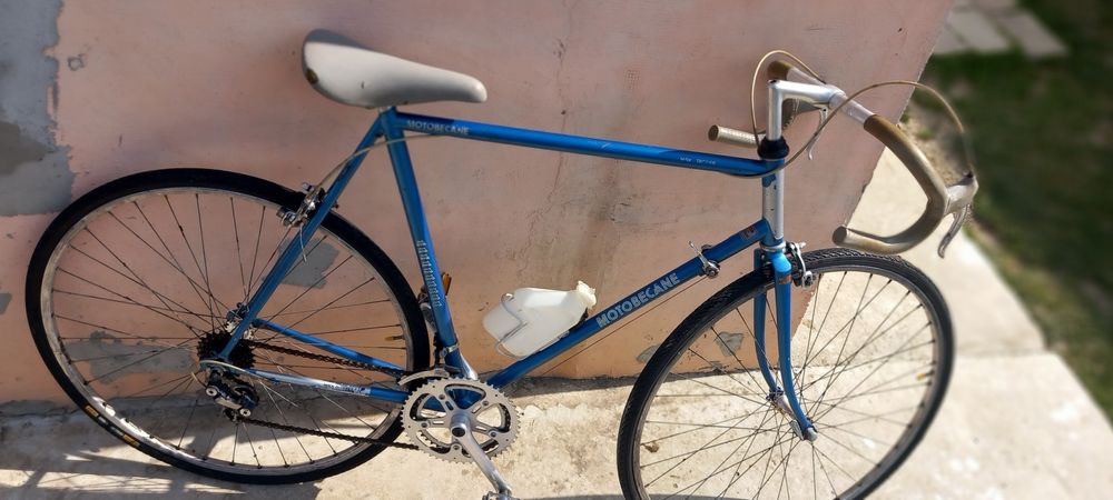 De vanzare  semicursiera