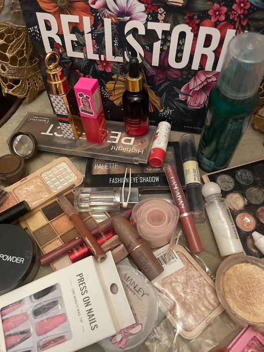 Продается б/ у косметика 20.000