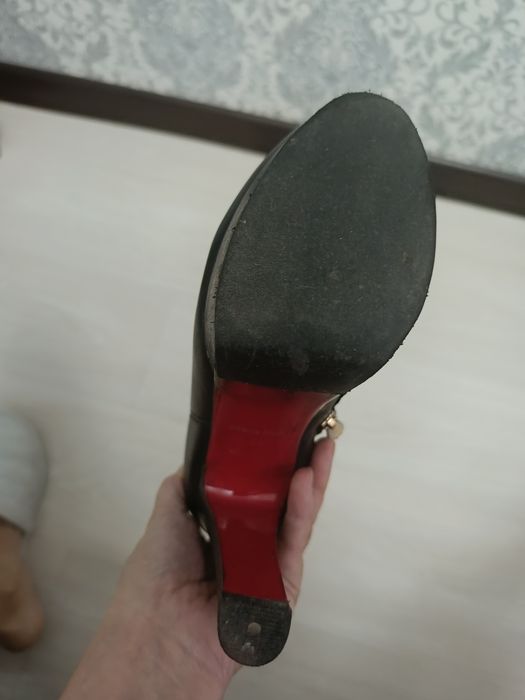 Кожаные ботильоны 35 размер,6000 тенге