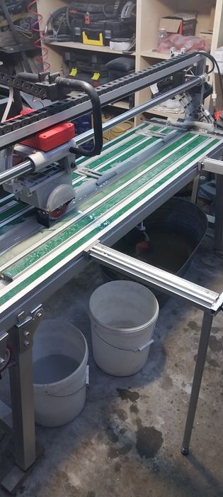 Продам станок для резки керамогранита.