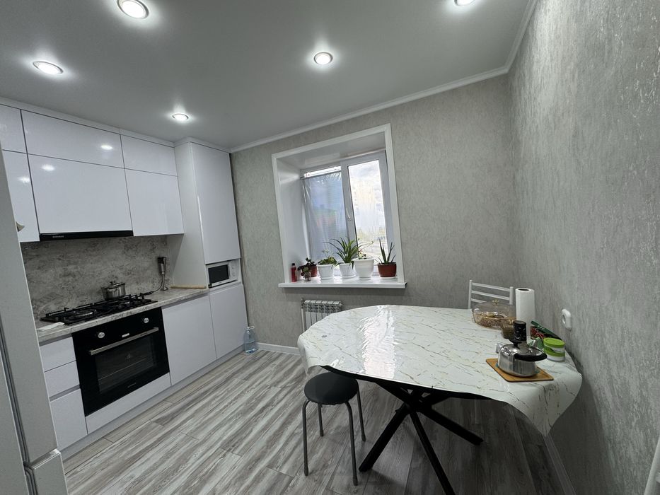 Продается 3 комнатная квартира