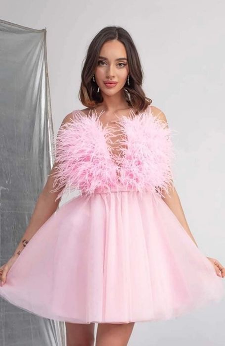 Дамски официални рокли