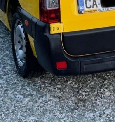 светлоотразител за Renault master 2