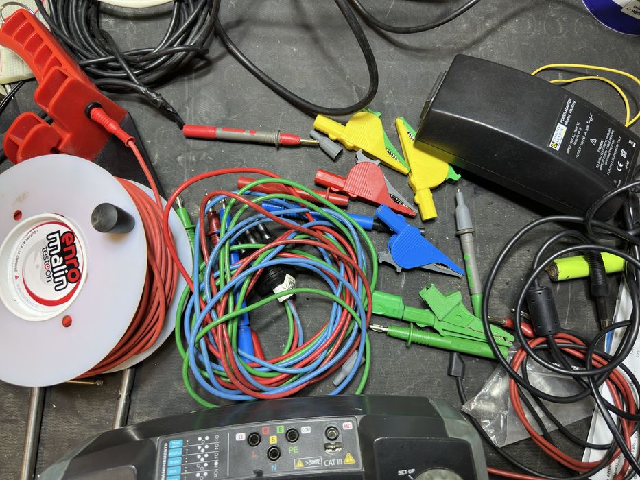 Уред за измерване на земно Chaovin Arnoux 6112F