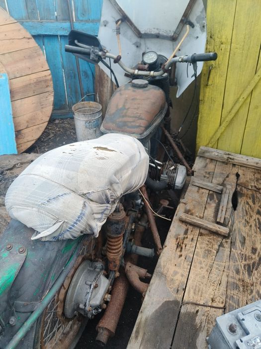 Продам мотоцикл Урал