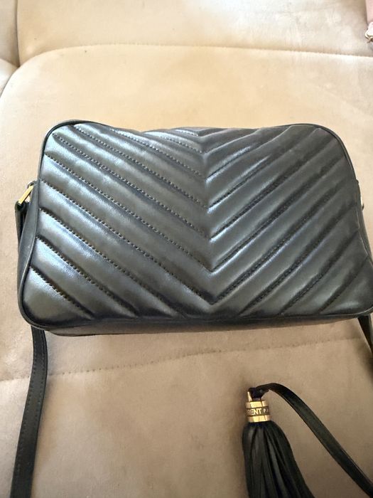 чаната  Saint Laurent