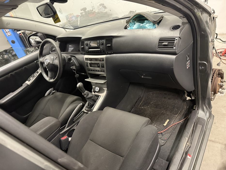 Toyota Corolla 2.0D4D 116 на части