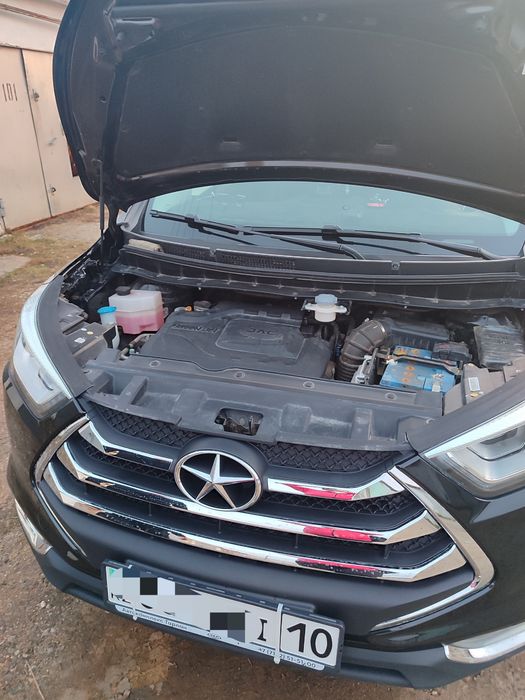 Продам автомобиль JAC S3