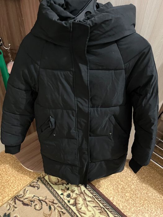 Продам пуховик зимний