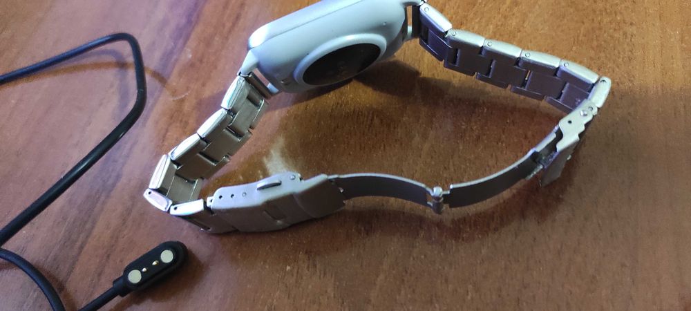 KT65 Pro Смарт часовник