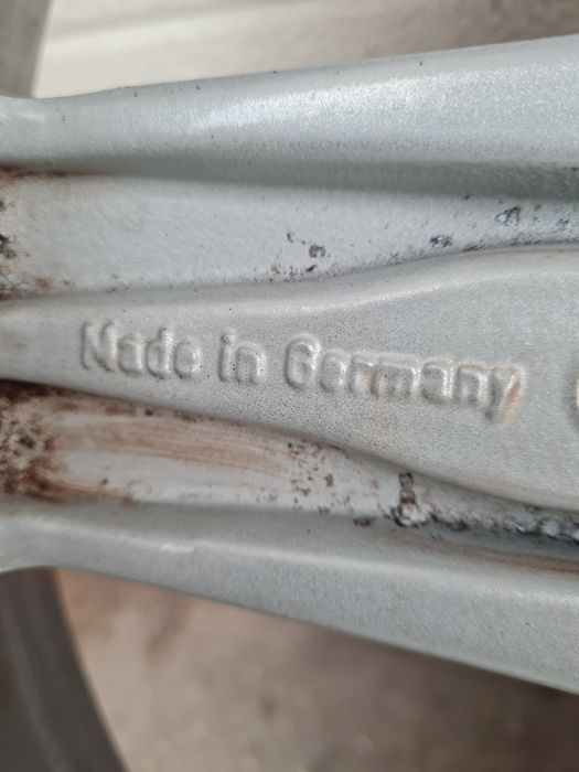 Джанти BORBET за VW AUDI SEAT SKODA Toyota Subaru R17 5x100 ET35 8J