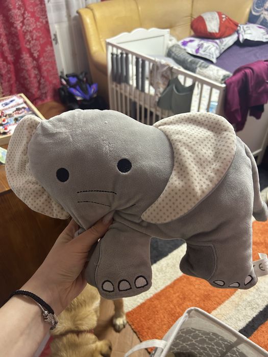 Vand lot jucarii si plusuri