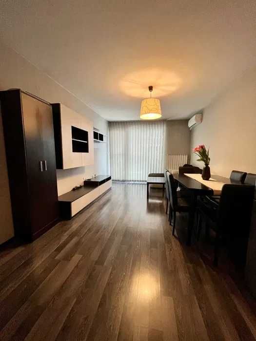 Дава се под наем Двустаен апартамент в София, Център - 75 кв.м за 460 € - Снимка #1