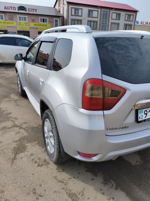 Продам Ниссан Террано полный привод