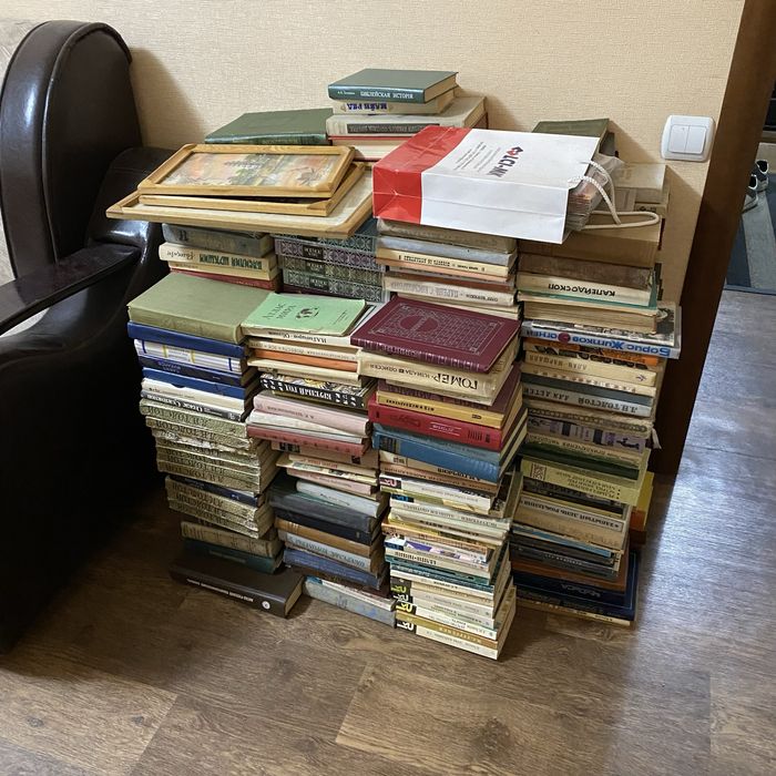 Отдам всё книги БЕСПЛАТНО