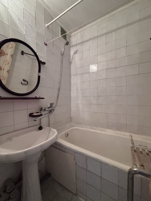 Продам 3х комн квартиру Революция
