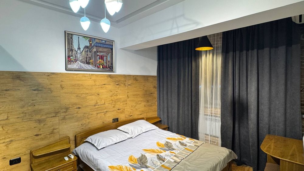 Цум, Айбек. Ц7 Сотилади/Продается 2/8/9