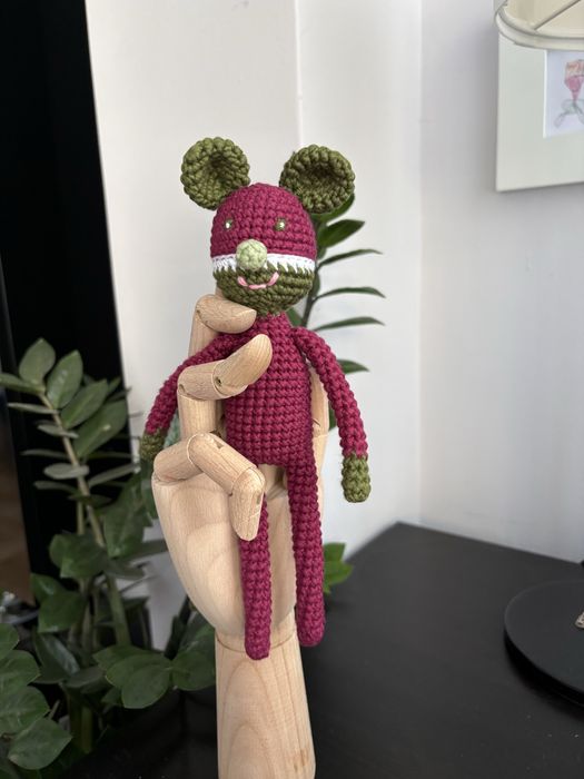 Плетени играчки дрънкалки