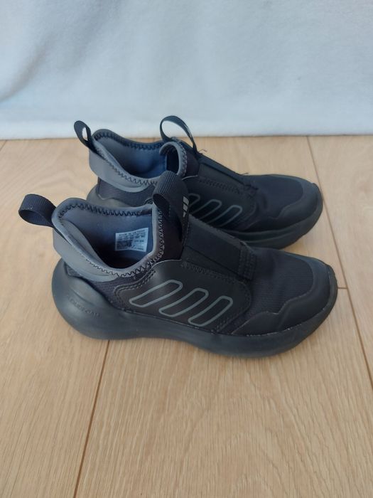 Черни маратонки Adidas #30