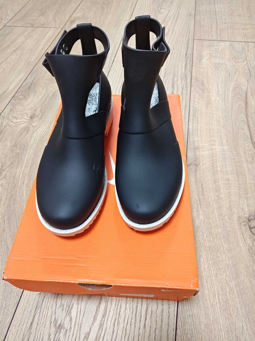 Летни боти Mel by Melissa