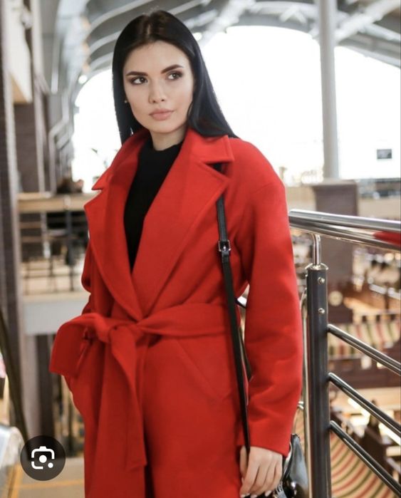 Пальто демисезонное