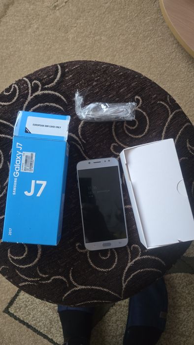 Самсунг/Samsung J7 2017