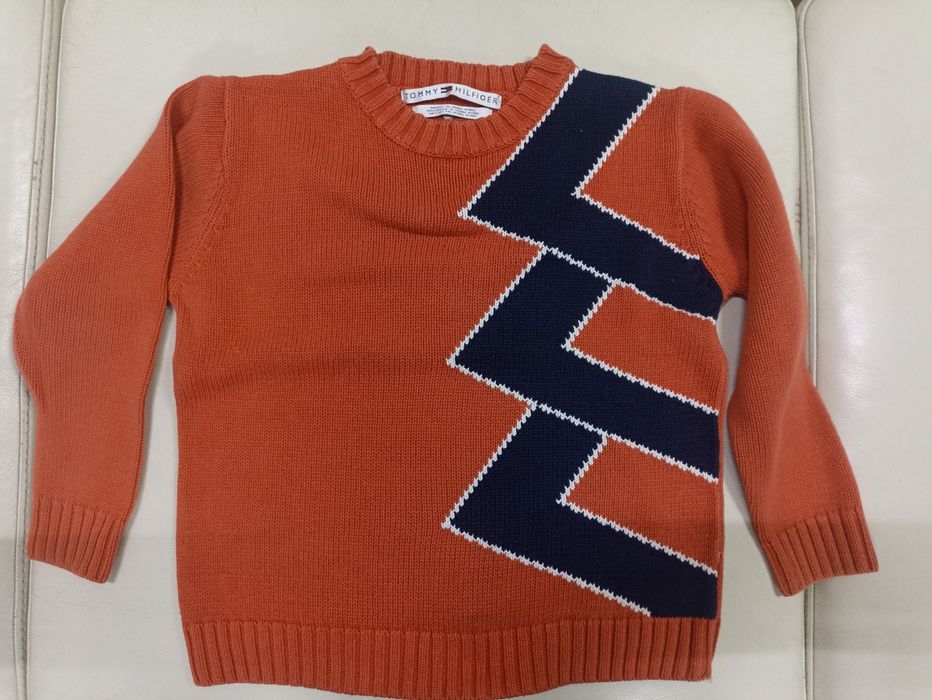 Кофты (5-6), худи(9-10), олимпийка(7-8)