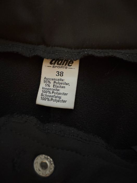 Pantaloni schi marime 38