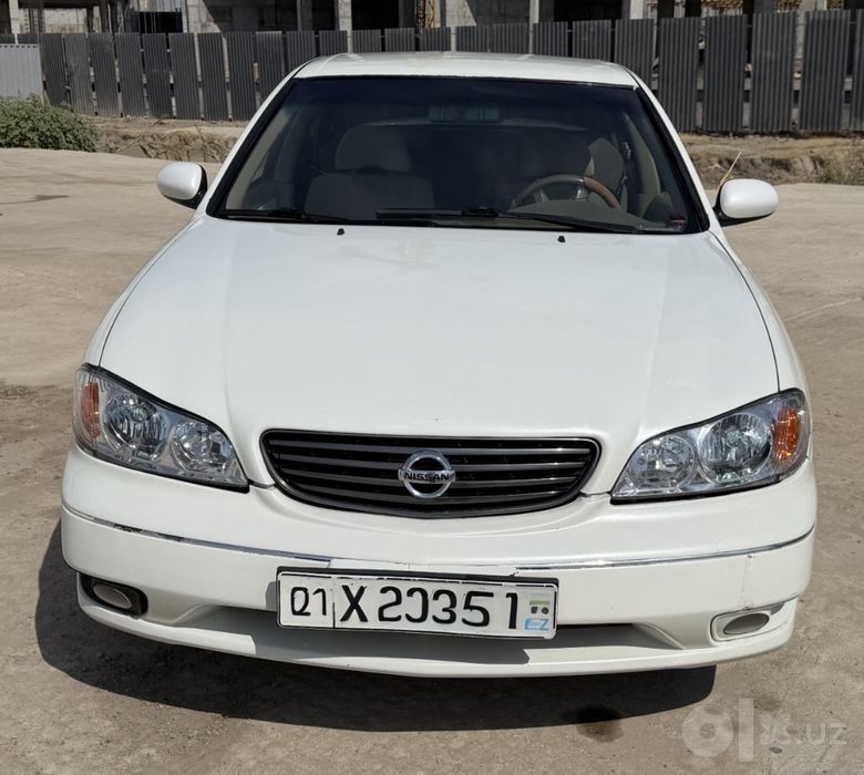 Nissan maxima A 33