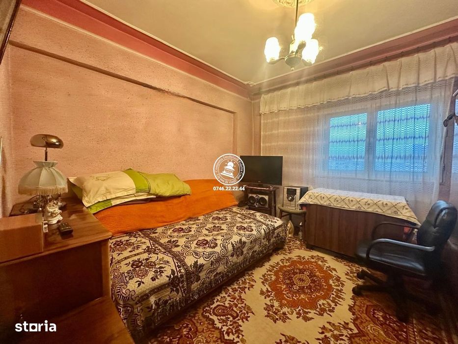 Apartament 3 camere de vanzare Centru
